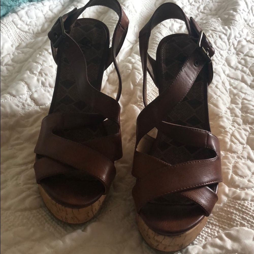 Women’s pump shoes